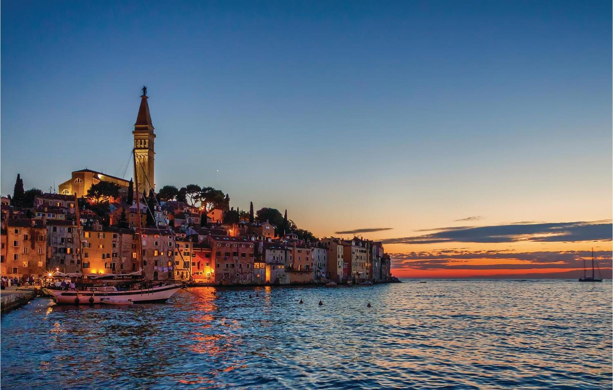 Amazing Apartment In Rovinj With Wifi Exteriér fotografie